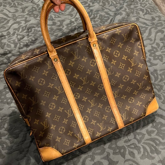 Authentic Louis Vuitton Business Bag - Picture 2 of 7